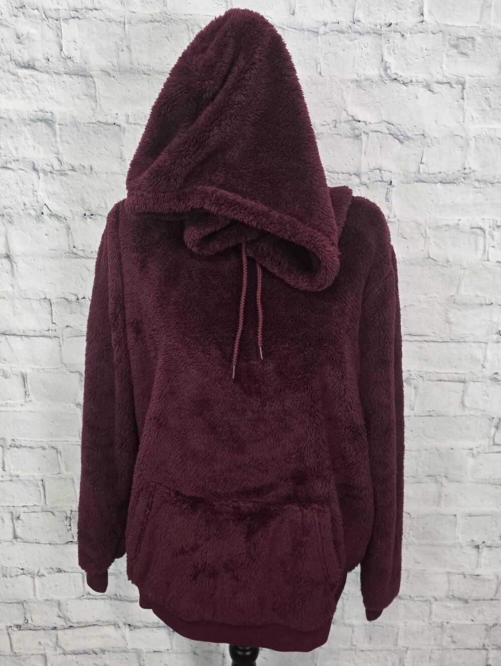 Bumble Bella Fussy Hooded Sweater SZ M red Pockets Cl